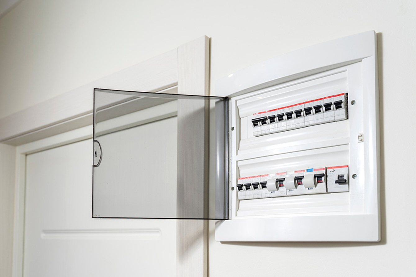 Über­spannungs­schutz bei Elektro Ott GmbH in Maitenbeth