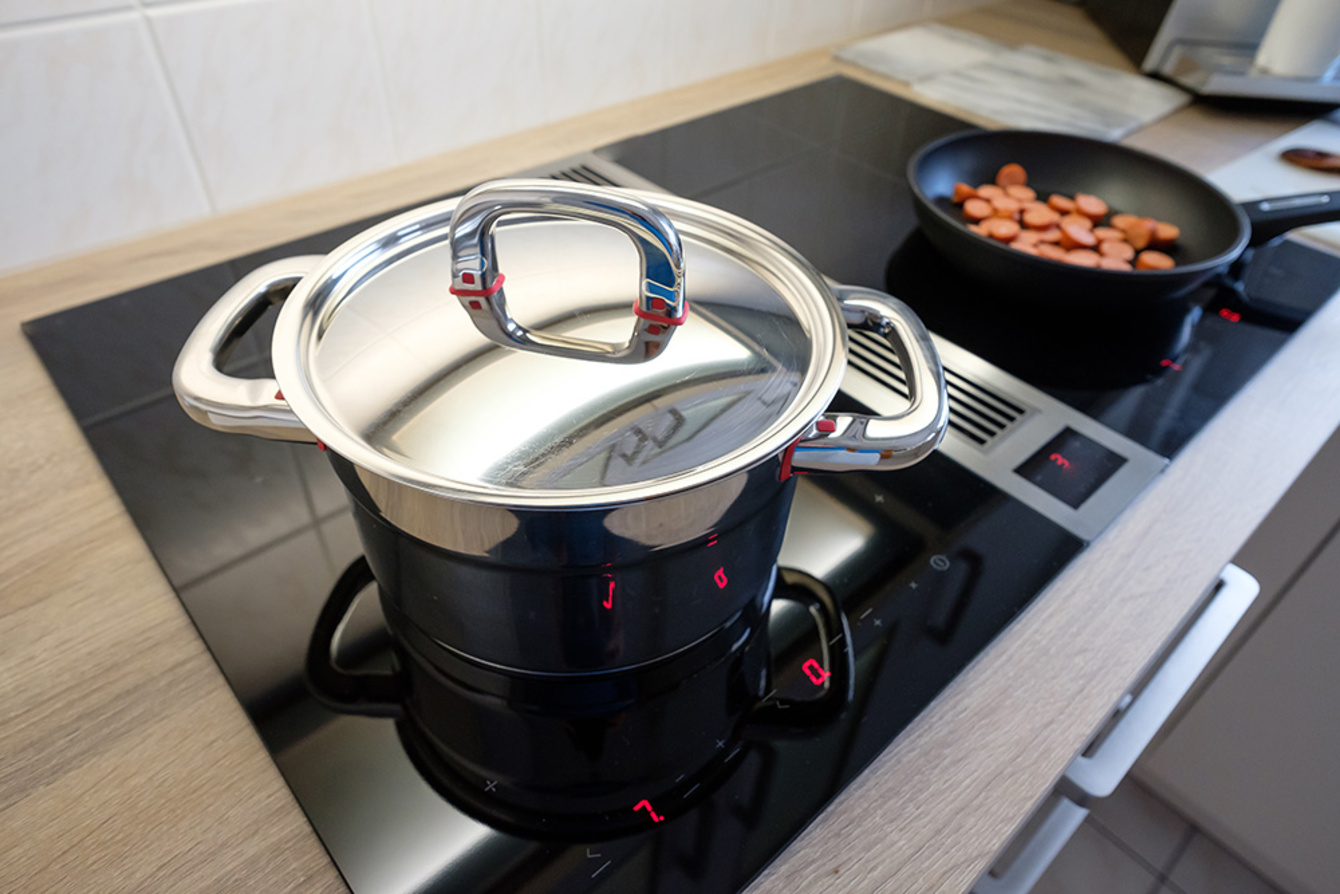 Kochen & Backen bei Elektro Ott GmbH in Maitenbeth