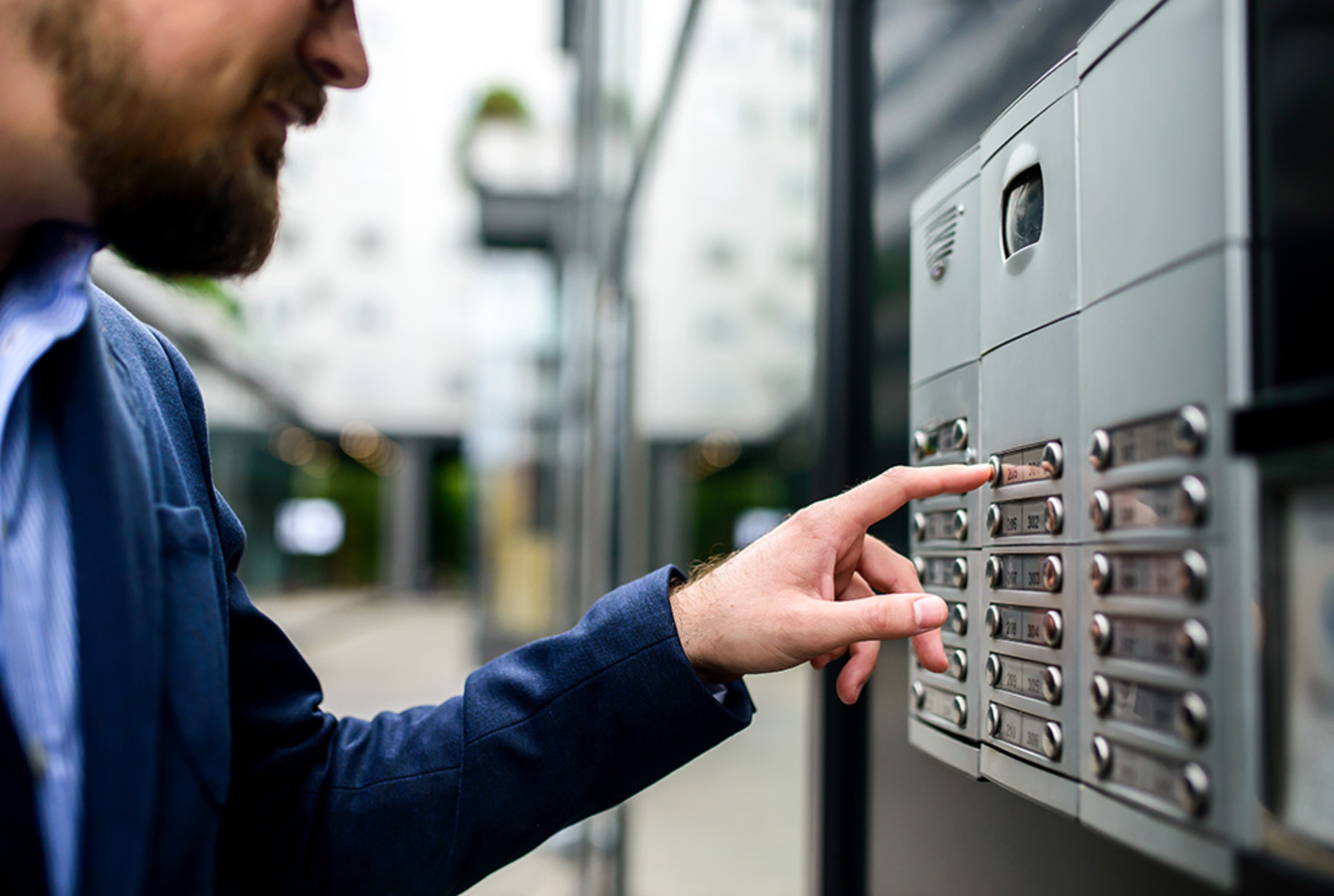 Sprech­anlagen bei Elektro Ott GmbH in Maitenbeth